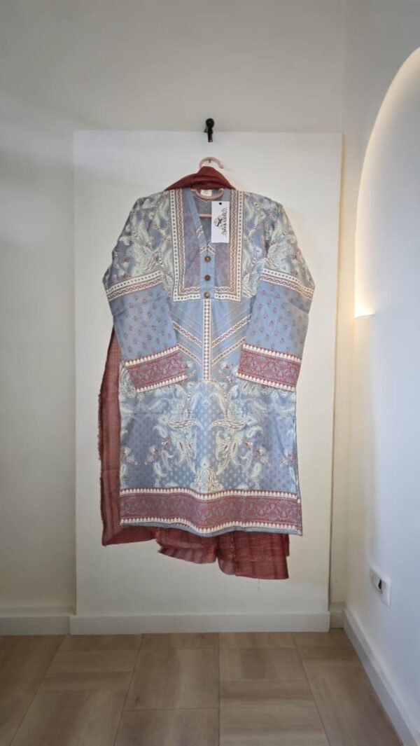 So Kamal 2-Piece Printed Lawn Suit with dupatta