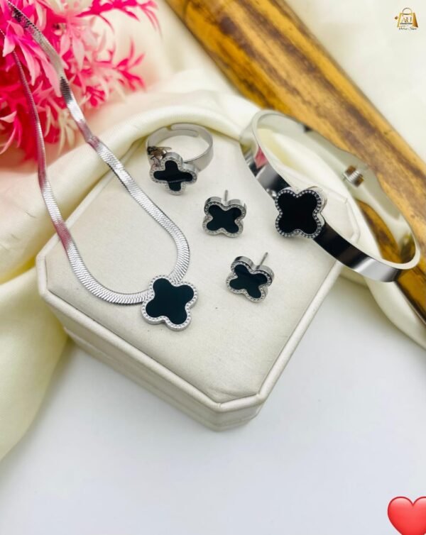 Stainless Steel Four Leaf Combo Set