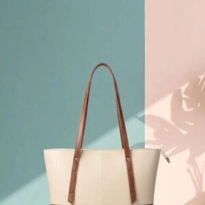 ESSENTIAL TOTE HANDBAG